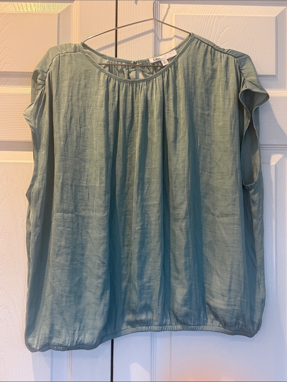 DR2 Light Sage Green Short Sleeve Blouse